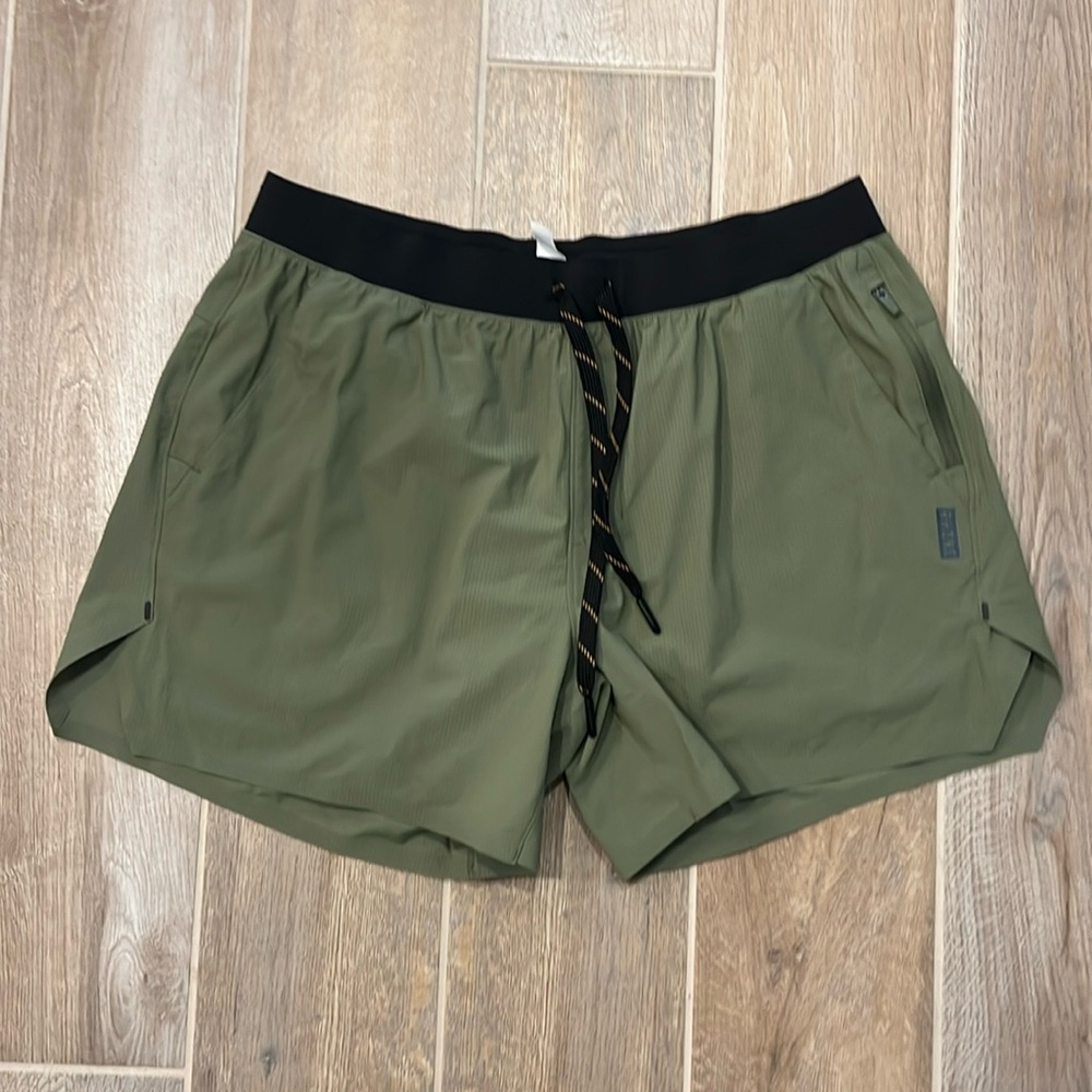 Rhône Shorts 5” No Liner